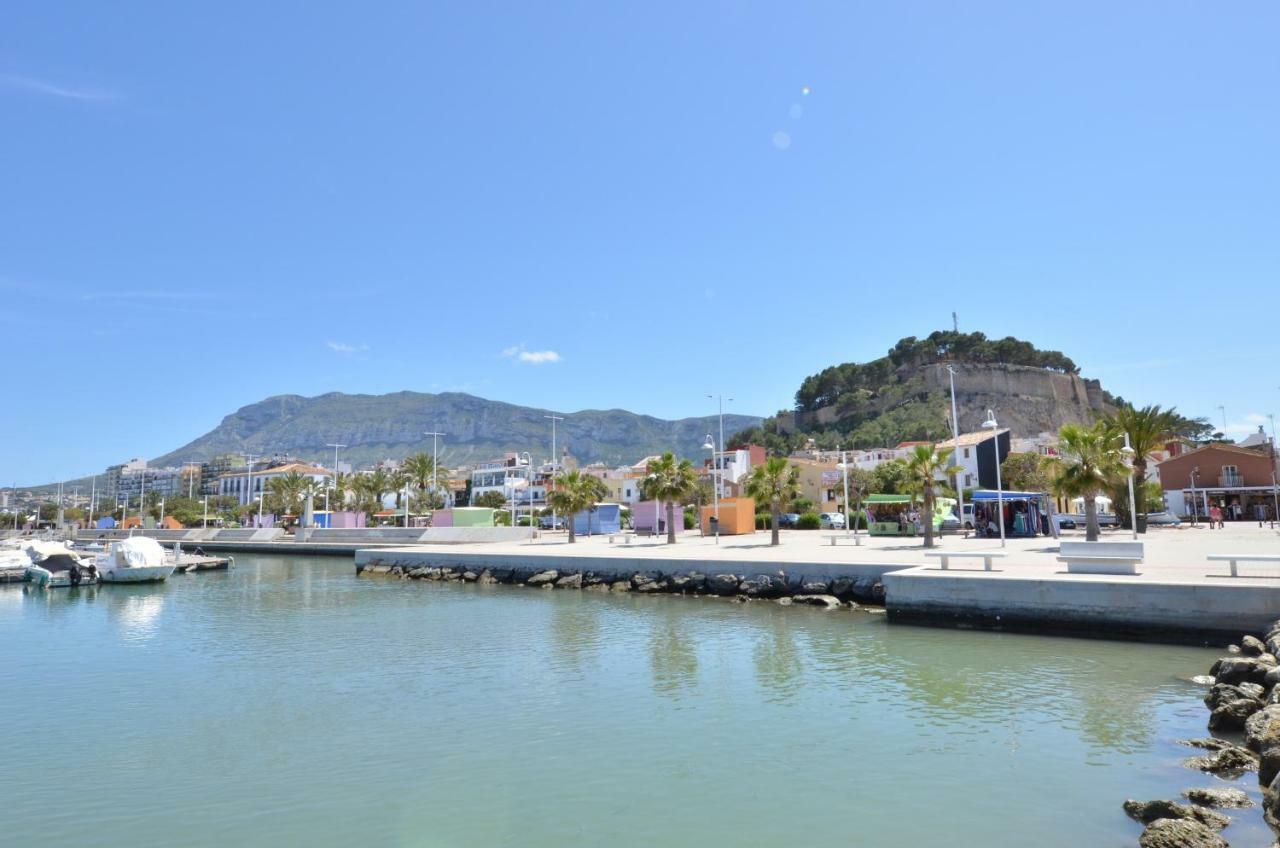 The Green Townhouse In Denia Centre By Nras Экстерьер фото